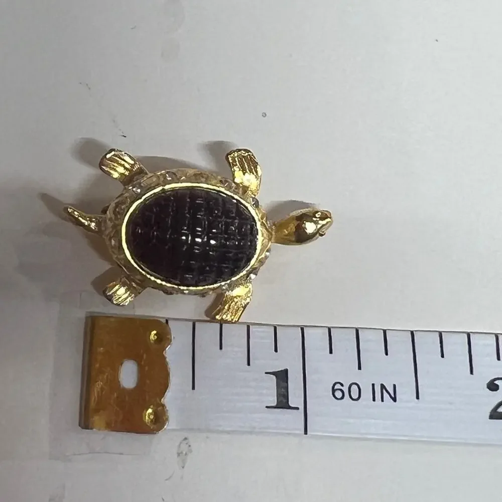 Elegant Gold tone with carved Red stone & Rhinestones Tiny Turtle Brooch